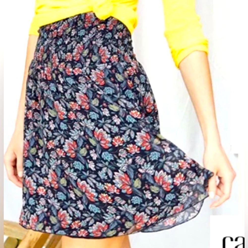 Cabi Flirt skirt NWOT size medium